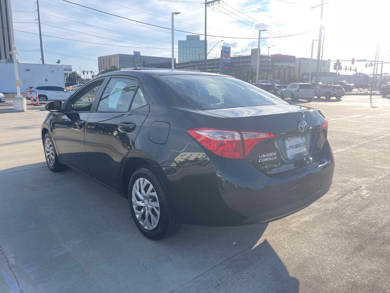 Used 2019 Toyota Corolla LE FWD image 3