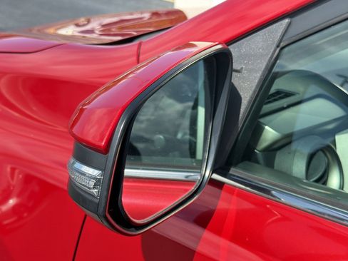 Used 2015 Toyota RAV4 Limited image 24