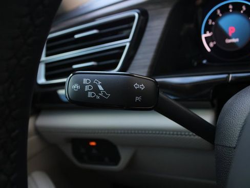 New 2026 Volkswagen Atlas SEL Premium R-Line image 9