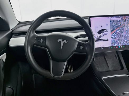 Used 2021 Tesla Model 3 Standard Range Plus RWD image 16
