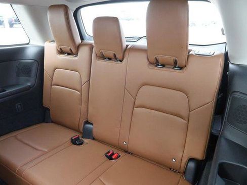 Used 2024 Nissan Pathfinder Platinum w/ Cargo Package image 14