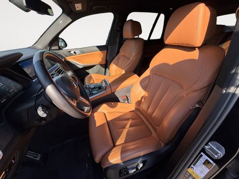 Used 2021 BMW X5 M50i AWD/4WD image 10