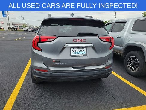 Used 2020 GMC Terrain SLE w/ Driver Convenience Package FWD image 3