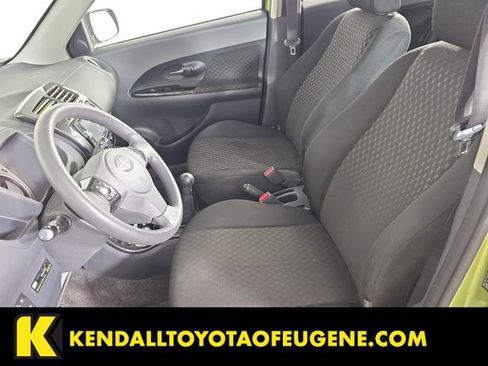 Used 2009 Scion xD image 4