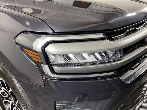 Used 2024 Ford Expedition Max XLT RWD image 41