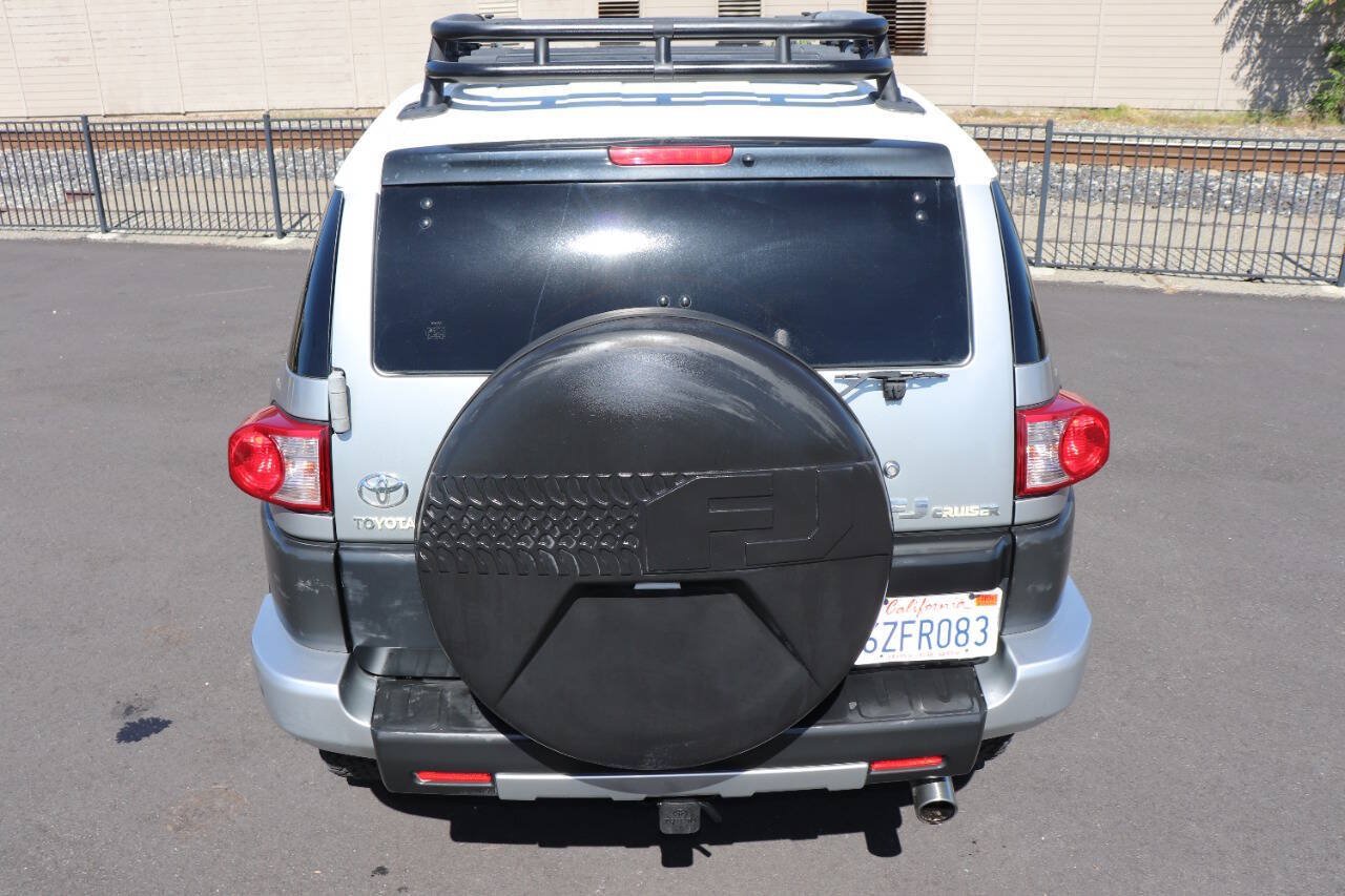 Used 2010 Toyota FJ Cruiser 4WD w/ Convenience Pkg image 7