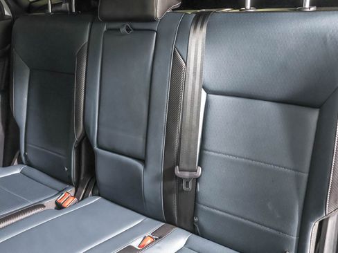 Used 2023 Volkswagen Atlas Cross Sport SEL R-Line image 29