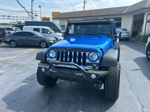 Used 2016 Jeep Wrangler Unlimited Sport w/ Quick Order Package 24S AWD/4WD image 2