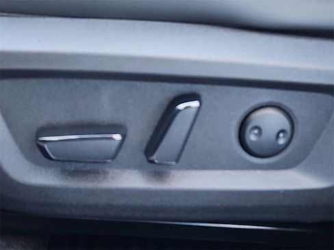 Used 2023 Nissan Rogue Platinum w/ Platinum Premium Package image 29