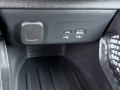 Used 2025 Chevrolet TrailBlazer LT image 27