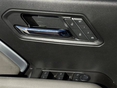 Certified 2025 Chevrolet Colorado ZR2 w/ ZR2 Bison Edition image 23