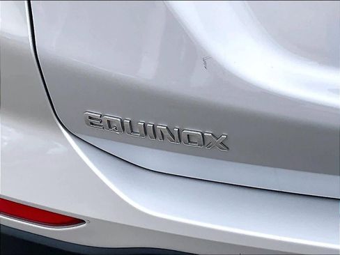 Used 2022 Chevrolet Equinox LT image 29