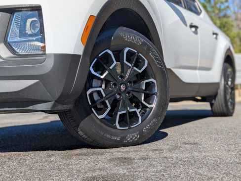 Used 2023 Hyundai Santa Cruz SEL image 33