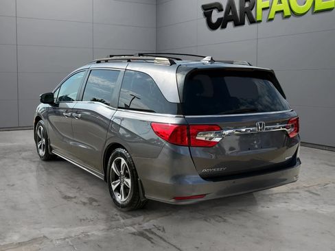 Used 2018 Honda Odyssey Touring image 8