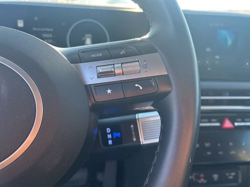 Used 2025 Hyundai Tucson SEL image 14