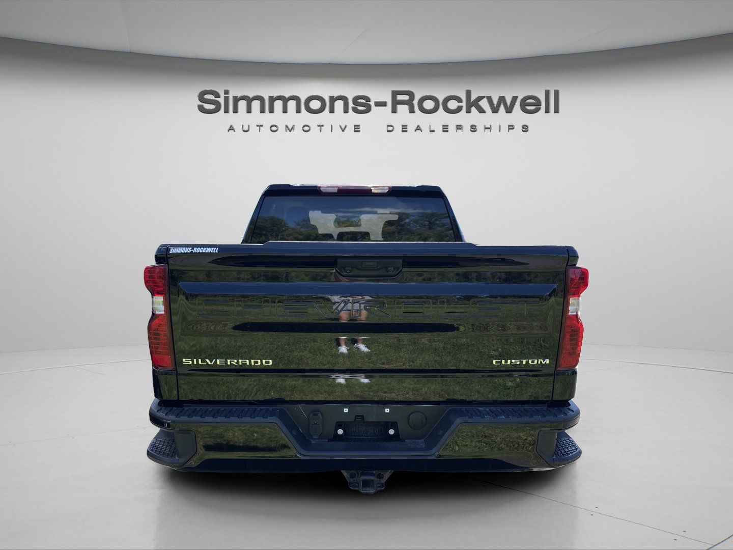 Used 2024 Chevrolet Silverado 1500 Custom AWD/4WD image 4