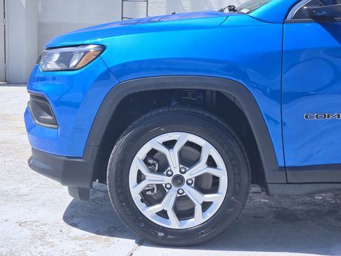 New 2025 Jeep Compass Latitude w/ Convenience Group image 5