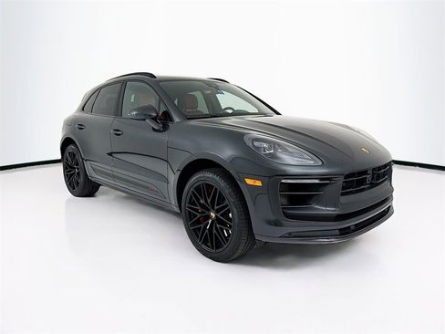 Certified 2023 Porsche Macan GTS image 12
