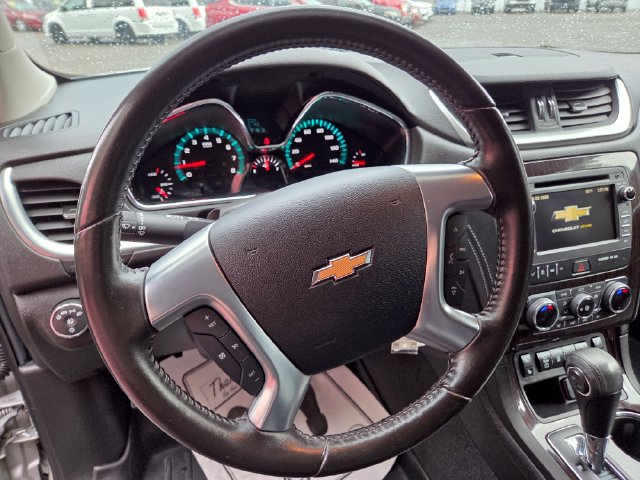 Used 2017 Chevrolet Traverse LT AWD/4WD image 17