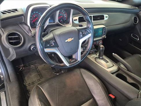 Used 2015 Chevrolet Camaro SS w/ RS Package RWD image 10