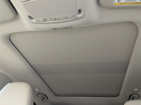 Used 2021 Nissan Murano SL w/ SL Moonroof Package FWD image 12