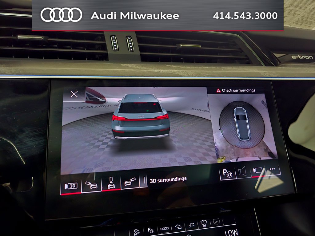 Used 2024 Audi Q8 e-tron Prestige w/ Prestige Package AWD/4WD image 28