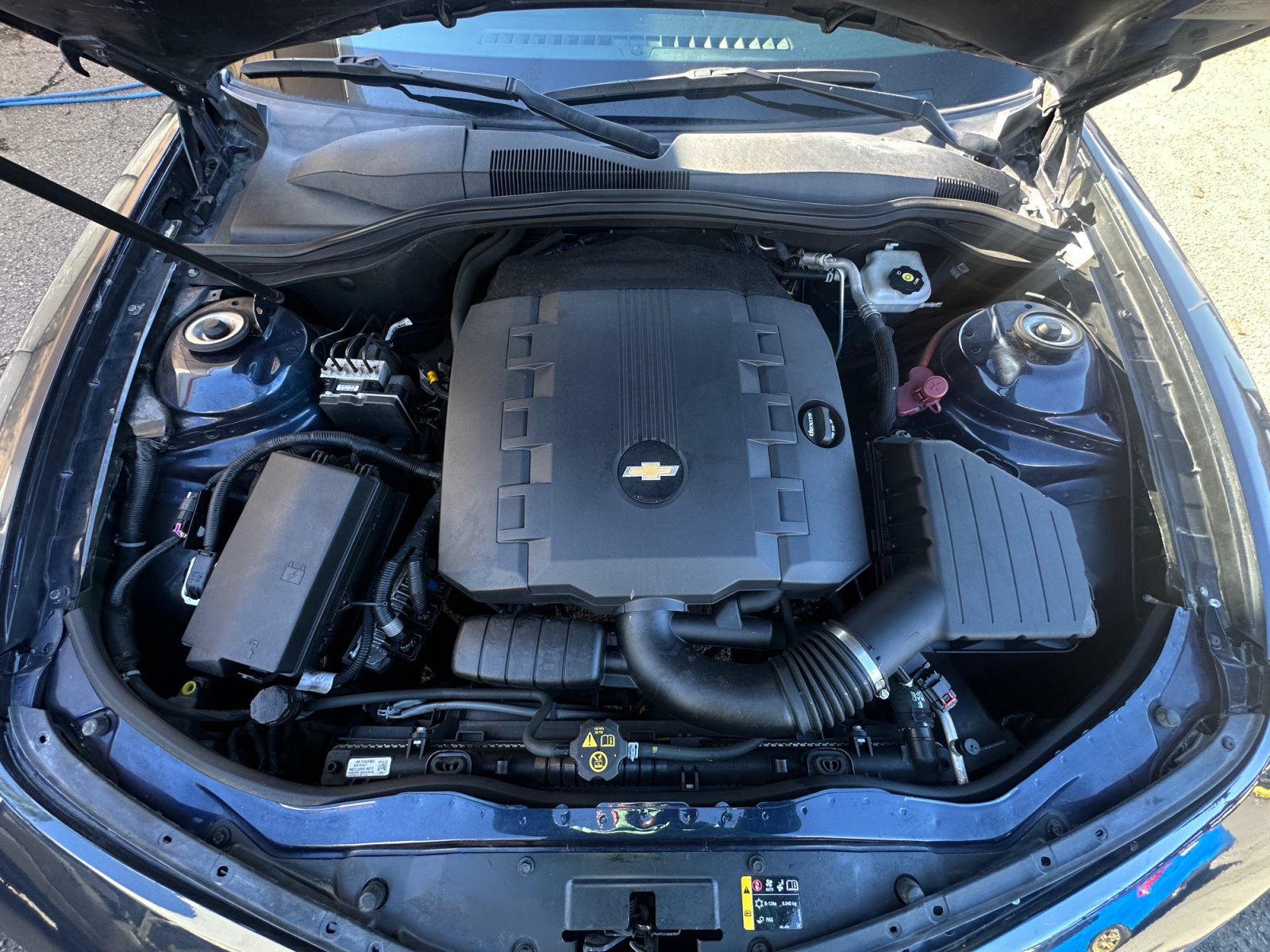Used 2015 Chevrolet Camaro LT RWD image 23