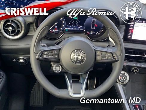 New 2024 Alfa Romeo Tonale Veloce image 48