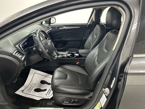 Used 2015 Ford Fusion Titanium AWD/4WD image 9
