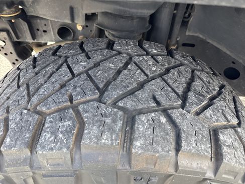 Used 2020 Jeep Gladiator Sport w/ Quick Order Package 24S image 35