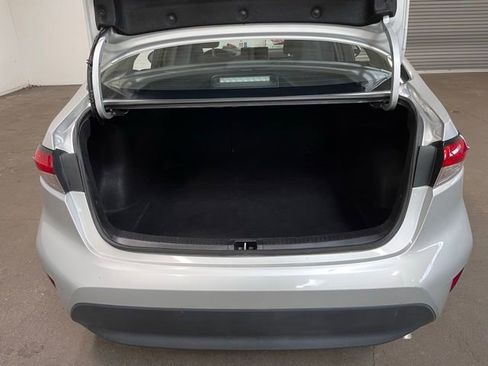 Used 2024 Toyota Corolla LE FWD image 16