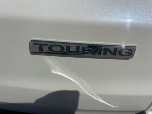 Used 2015 Honda CR-V Touring image 5