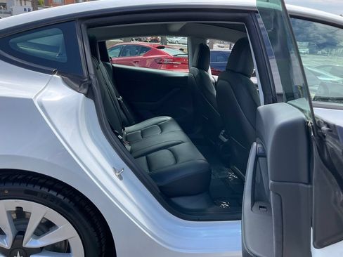 Used 2022 Tesla Model 3 RWD image 50