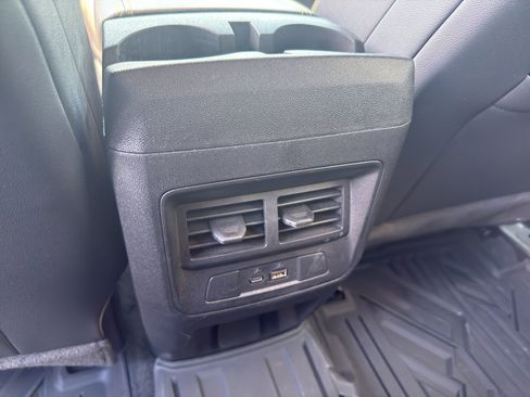 Used 2024 Chevrolet Colorado ZR2 w/ ZR2 Bison Edition AWD/4WD image 12