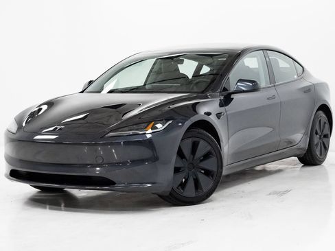 Used 2025 Tesla Model 3 Long Range RWD image 1