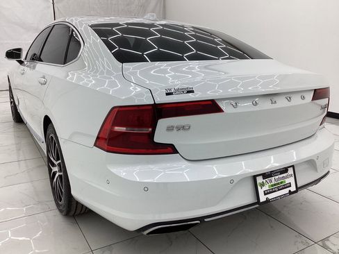 Used 2018 Volvo S90 T6 Inscription image 8