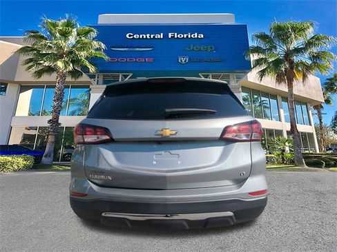 Used 2023 Chevrolet Equinox LT image 6