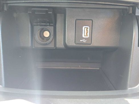Used 2018 Honda Accord LX image 29
