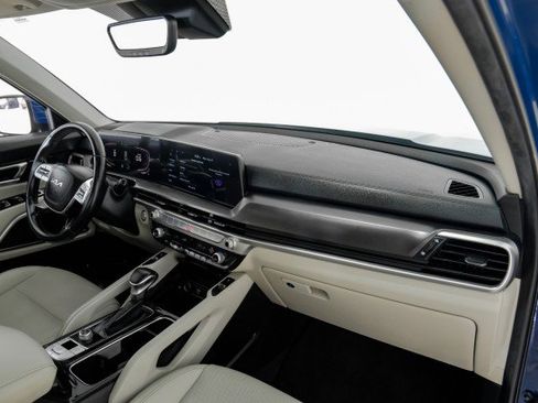 Used 2023 Kia Telluride S w/ S Sunroof Package FWD image 10