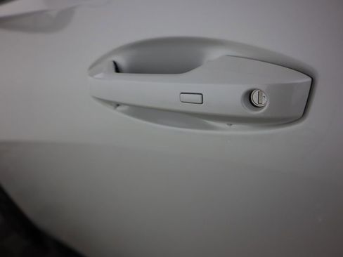 New 2025 Nissan Armada PRO-4X image 38