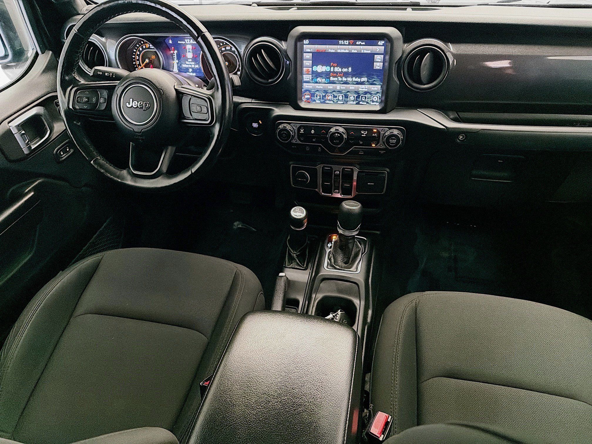 Used 2021 Jeep Gladiator Mojave AWD/4WD image 12