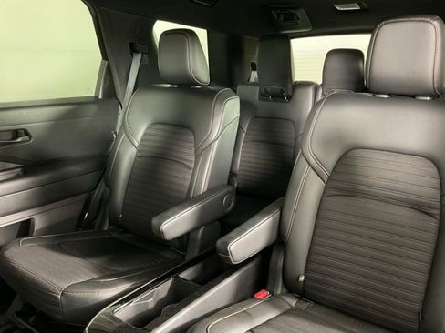 Used 2023 Nissan Pathfinder Rock Creek image 16