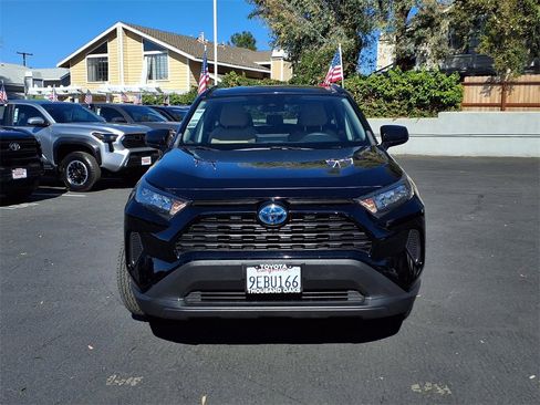 Certified 2022 Toyota RAV4 LE image 2