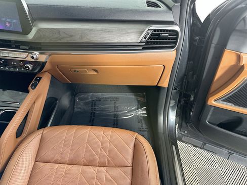 Used 2024 Kia Telluride SX Prestige X-Line image 33