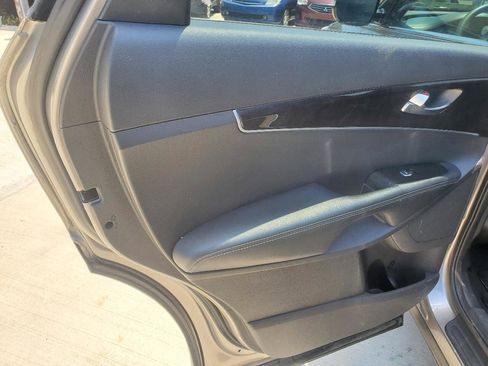 Used 2016 Kia Sorento AWD image 14