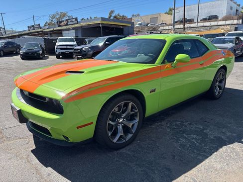 Used 2015 Dodge Challenger R/T Plus image 12