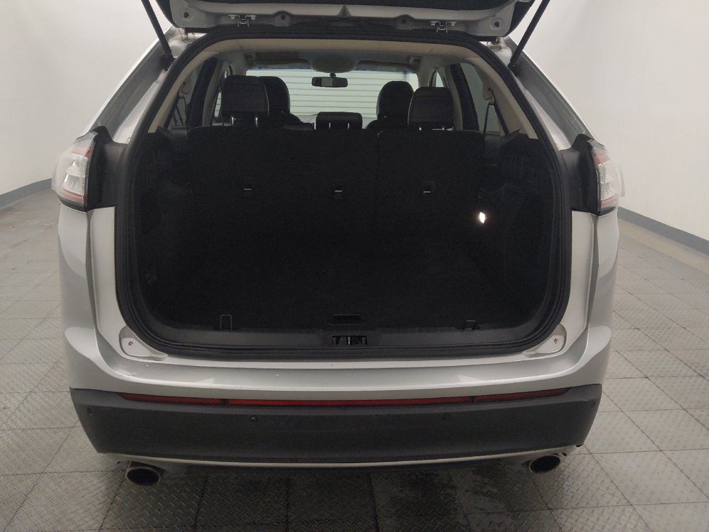 Used 2018 Ford Edge SEL w/ Equipment Group 201A AWD/4WD image 29