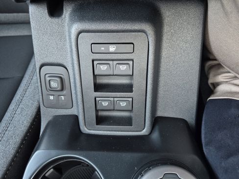 New 2025 Ford Bronco 4-Door w/ Sasquatch Package image 28