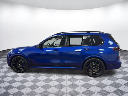 Used 2026 BMW X7 M60i image 2
