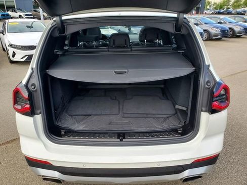 Used 2024 BMW X3 sDrive30i w/ Premium Package RWD image 9